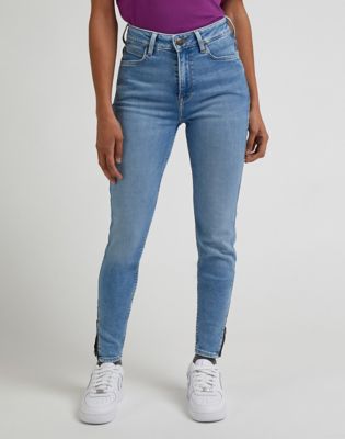 Scarlett High Zip in Rushing In Light