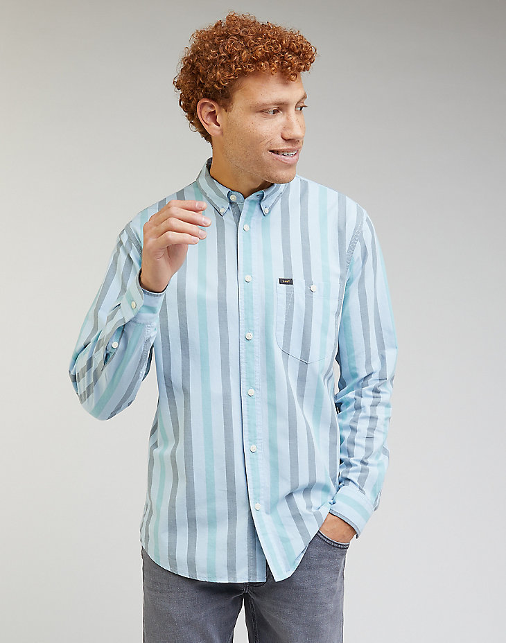 Riveted Shirt in Blue Sky main view