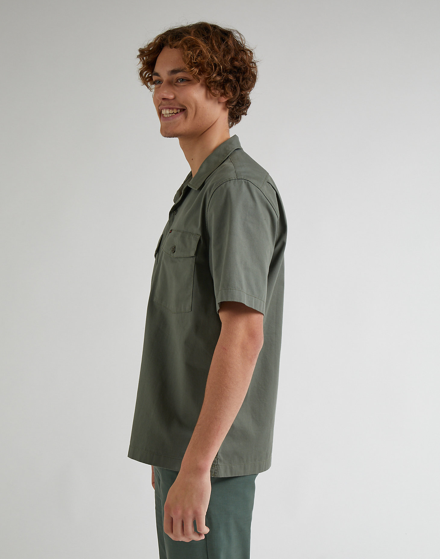 Short Sleeve Chetopa Shirt in Fort Green alternative view 3