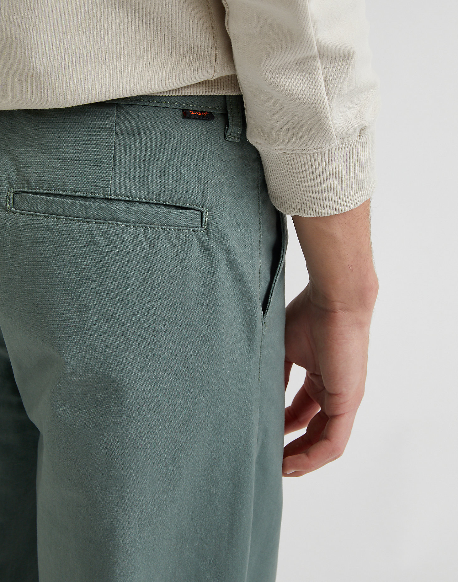 Relaxed Chino in Fort Green alternative view 4