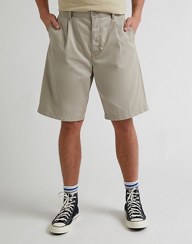 Pleated Chino Short in Stone