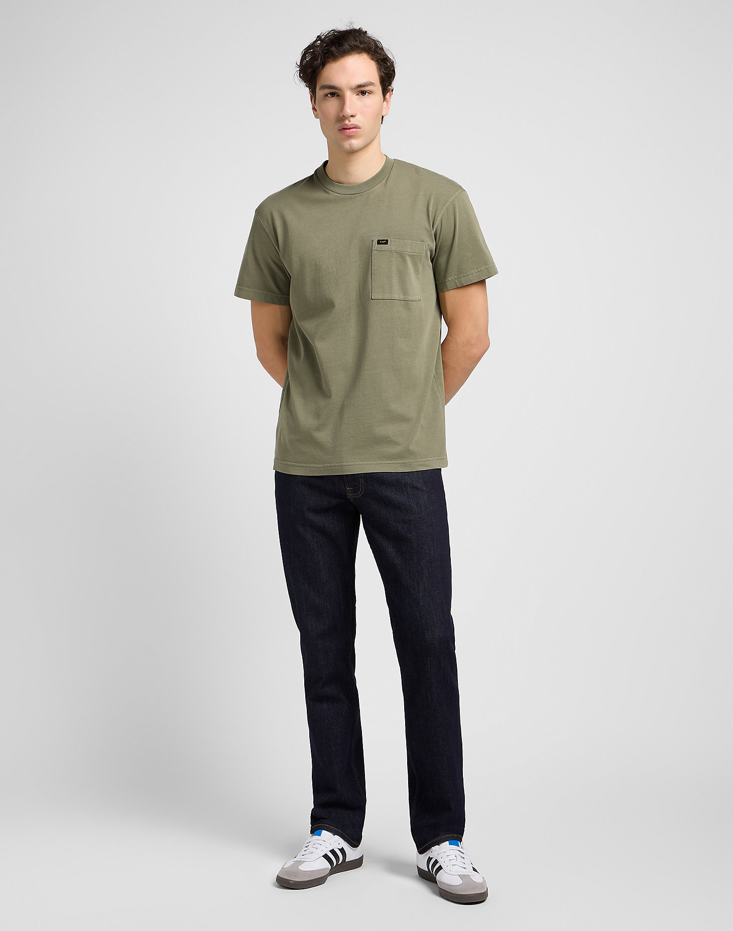 Relaxed Pocket Tee in Olive Grove alternative view 2