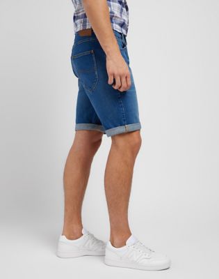 Five store pocket shorts