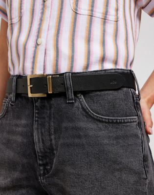 Women's Accessories: Belts