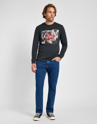 Long Sleeve Utility Artist Tee in Washed Black alternative view 2