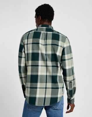 Leesure Shirt in Green alternative view