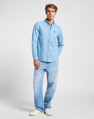 Button Down Shirt in Lakeside Wash alternative view 2