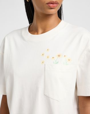 Embroidery Pocket Tee in Ecru alternative view