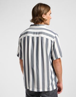 Short Sleeve Resort Shirt in Rivet Navy alternative view 2