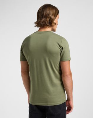 Medium Wobbly Lee Tee in Olive Grove alternative view