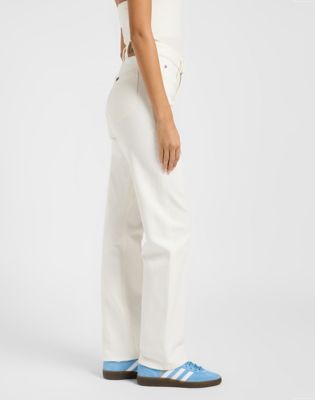 Rider Classic Jeans in Vintage White alternative view 3