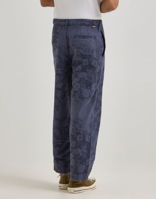 Men's Lee® x Paul Smith Jacquard Tapered Trouser Pant in Indigo Floral alternative view 2