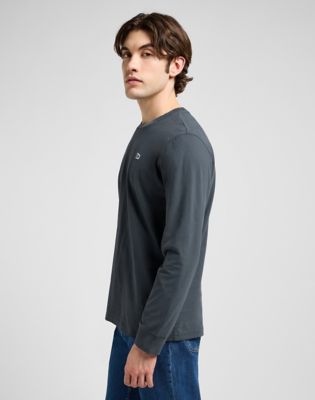 Regular Long Sleeve Patch Logo Tee | Men's T-Shirts | Lee IE