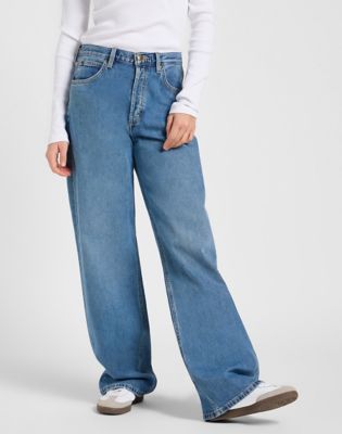 Lee Low Slung Slouch Jean First Chapter, Lee