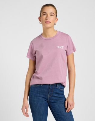 Relaxed Small Graphic Tee in Plumberry