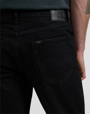 Regular 5 Pocket Short in Clean Black