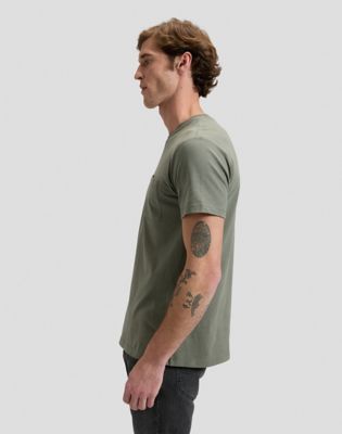 Slim Ultimate Pocket Tee in Lichen Olive