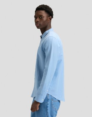 Regular Lee Shirt in Halogen