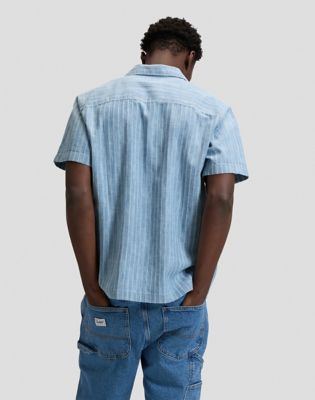 Loose Novelty Resort Shirt in Mid Wash
