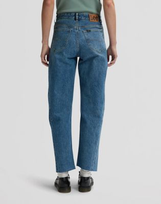 Rider Loose Barrel Jean in Stay Grounded