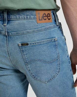 Regular 5 Pocket Short in Billie