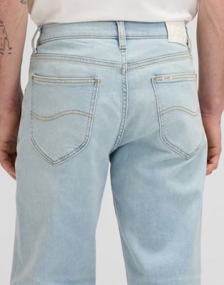 Haden Relaxed Jean in Light Rain