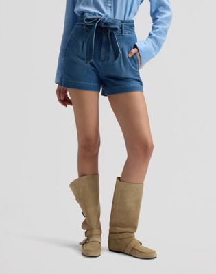 Loose Lightweight Short With Bow in Full Bloom