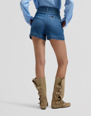 Loose Lightweight Short With Bow in Full Bloom