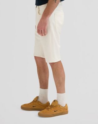 Regular 5 Pocket Short in White