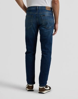 David Regular Tapered Jean in Rusty Rivet