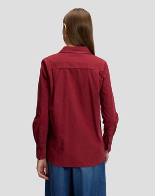 Regular Classic Shirt in Tibetan Red