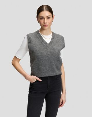 Slim Knitted Vest in Charcoal Heather