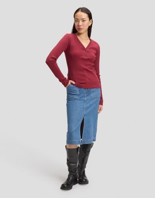Slim Long Sleeve Waffle Henley Tee in Tibetan Red