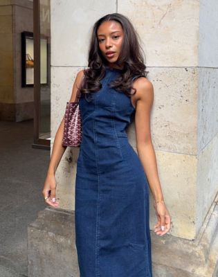 Slim Shaped Long Dress in Lee Hearts