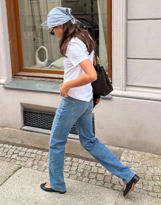 London Regular Straight Jean in Icy Stare