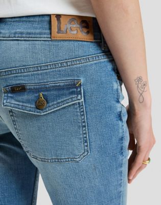 Jessica Low Rise Bootcut Flap Pocket Jean in Flowing River