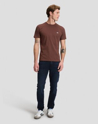 Regular Patch Logo Short Sleeve Tee in Shaved Chocolate
