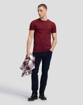 Slim Ultimate Pocket Tee in Port Mele