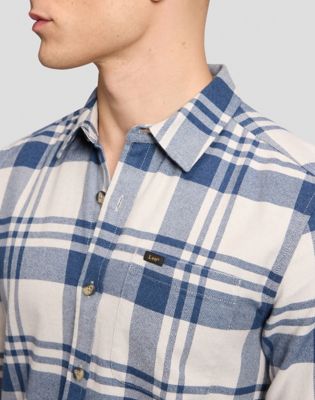 Regular Leesure Shirt in Dress Blues