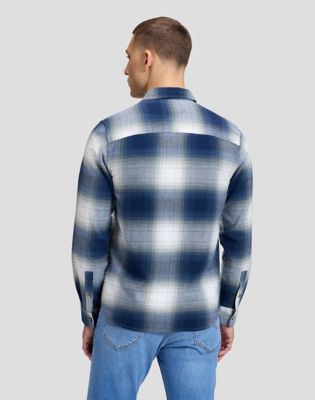 Regular Leesure Shirt in Dress Blues