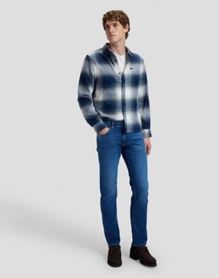 Daren Regular Straight Medium Stretch Jean in Your Lucky Day
