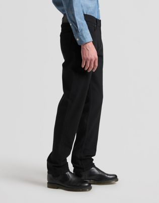 David Regular Tapered Jean in Base Black