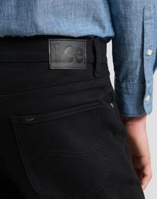 David Regular Tapered Jean in Base Black