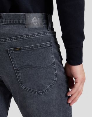 David Regular Tapered Jean in Granite