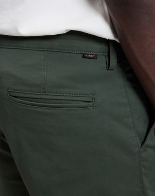 Slim Lightweight Chino Trousers in Deep Depths
