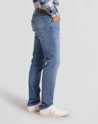 Daren Regular Straight Medium Stretch Jean in Bye Bye Blues