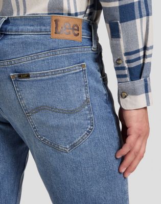 Daren Regular Straight Medium Stretch Jean in Bye Bye Blues
