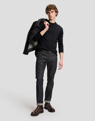 101 Relaxed Long Sleeve Tee in Black