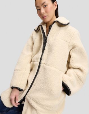 Relaxed Teddy Coat in Warm Ecru