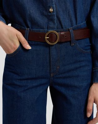 Leather Circle Buckle Belt in Dark Brown